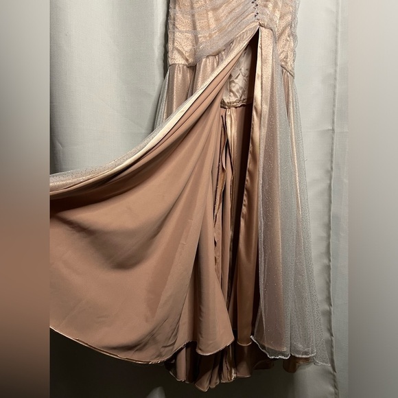 L’Mode Bridal Champagne Sparkly Rhinestone Prom Homecoming Dress Small - Picture 9 of 15